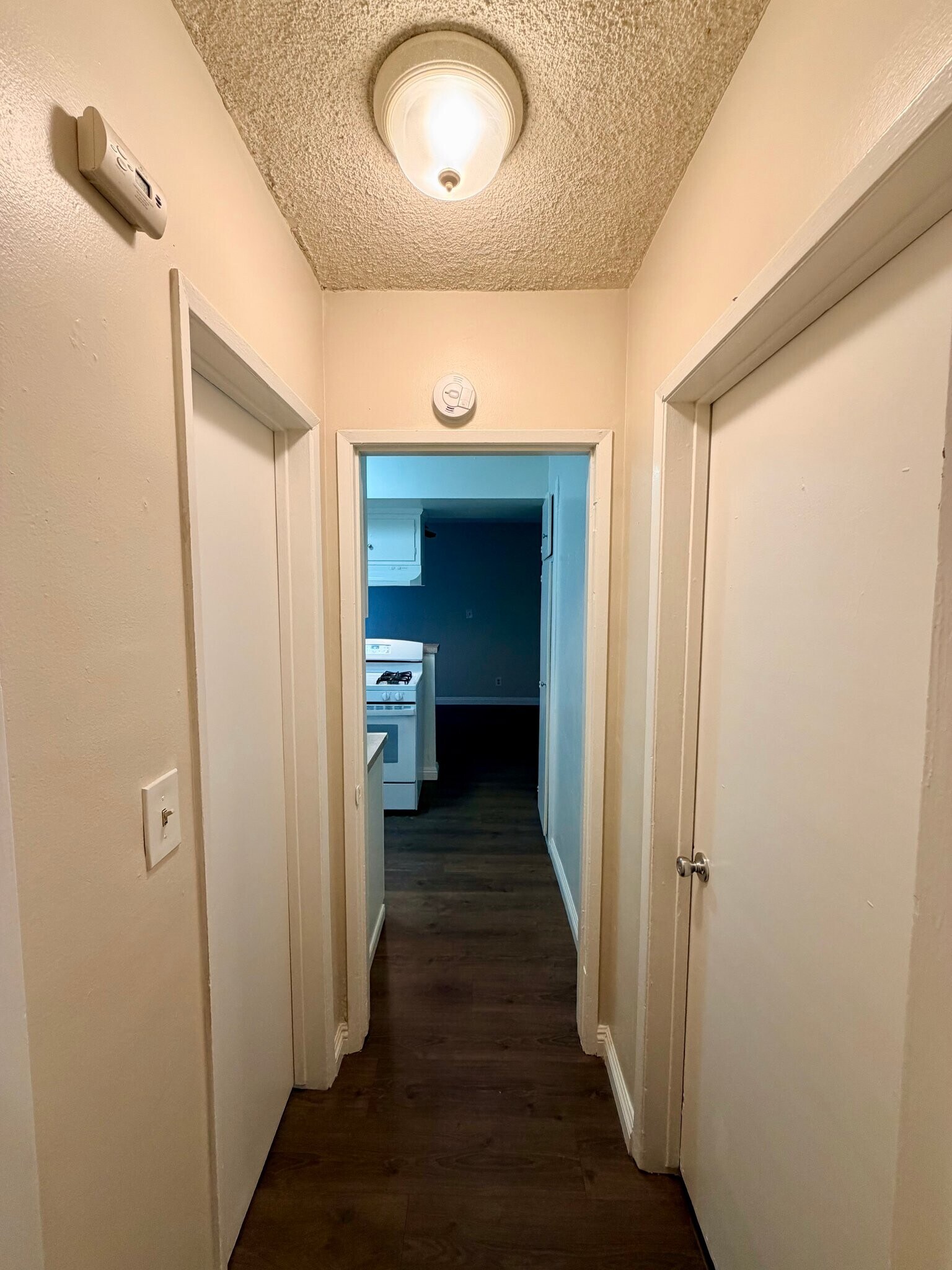 Building Photo - 12414 Dunrobin Ave