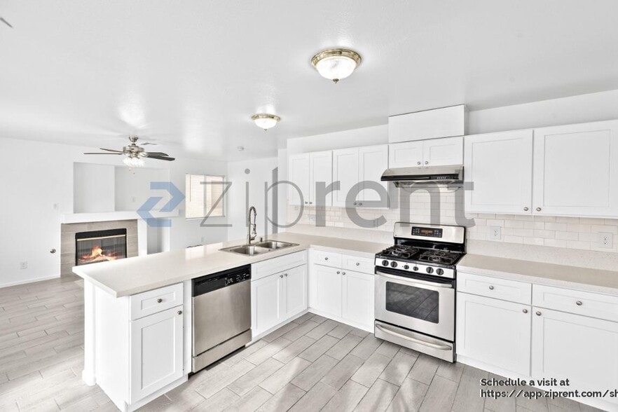 Building Photo - 2085 Lipari Ct