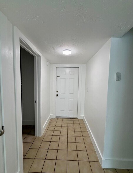 Building Photo - 12014 SW 110th Street Cir E
