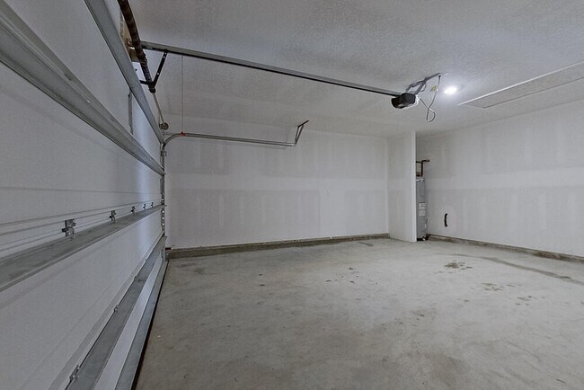 Building Photo - 4780 Malay Cir