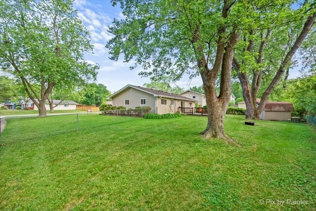 Building Photo - 295 Frederick Ct