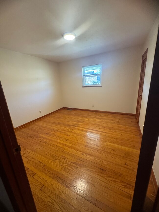 Building Photo - 13694 Lonesome Pine Trail