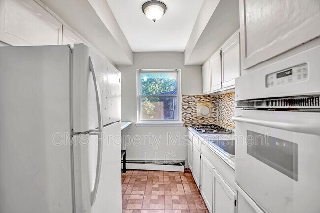 Building Photo - 55 Gill Ln