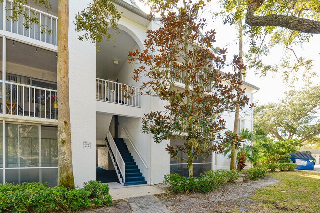 Building Photo - 2504 SE Anchorage Cove