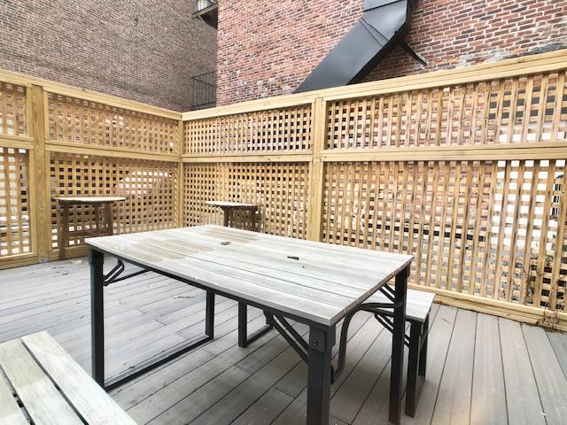 Building Photo - 1750 Washington St