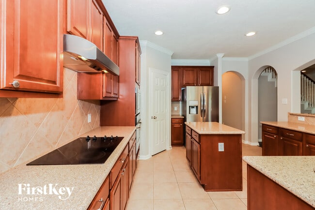 Building Photo - 20715 Pinebrook Hollow Ln