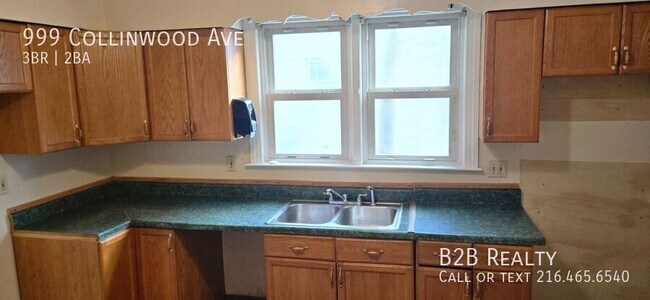 Building Photo - 999 Collinwood Ave