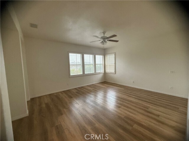 Building Photo - 5830 E Lavender Ct