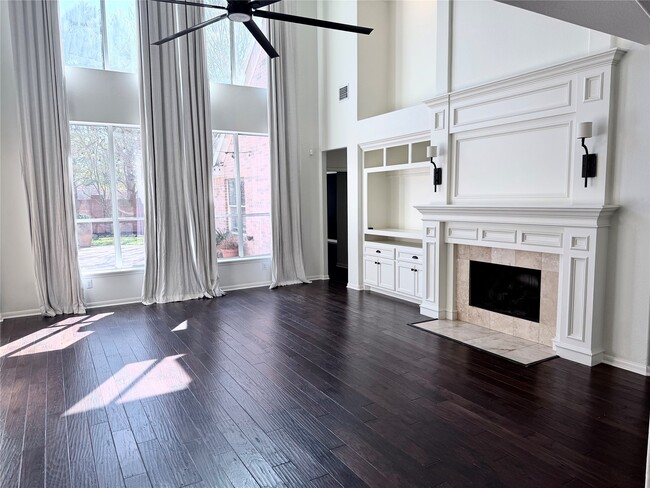 Building Photo - 4907 Falls Canyon Ct