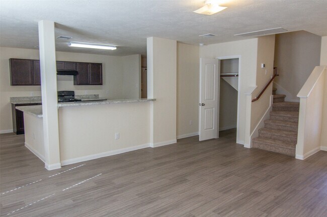 Building Photo - 926 Hidden Cove Ct