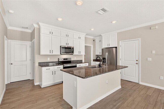 Building Photo - 13633 NW 14th Pl