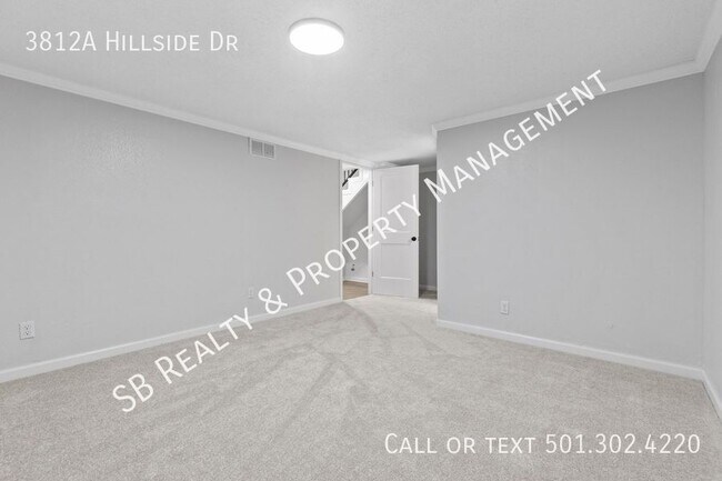 Building Photo - 3812A Hillside Dr-