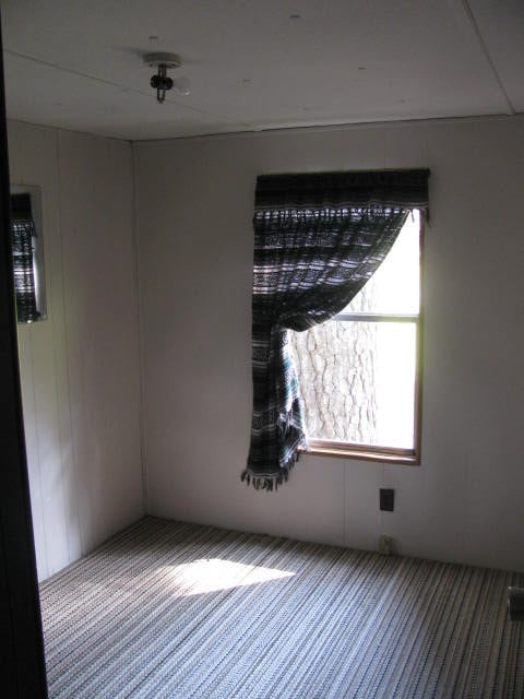 Building Photo - 189 Wren Rd