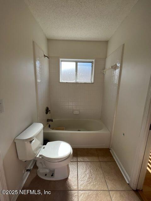 Building Photo - 2127 Forest Gate Dr W