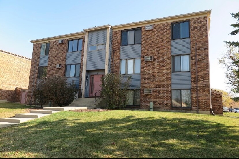 Building Photo - 280 Canterbury Ln