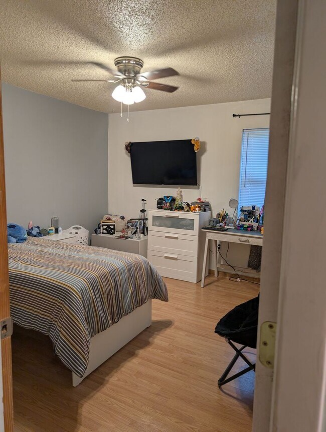 Building Photo - COMIG SOON!!!!! Charming 3 Bedroom, 2 Bath...