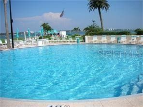 Building Photo - 865 S Gulfview Blvd