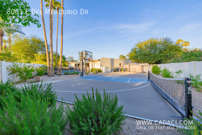 Building Photo - Amazing McCormick Ranch home