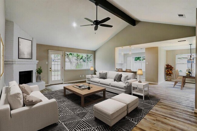 Building Photo - 19310 Spanish Needle Dr