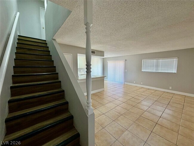 Building Photo - 5187 Greene Ln