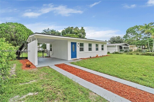 Building Photo - 1175 NW 133rd St