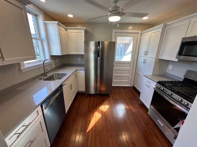 Building Photo - Large 1 Bedroom in Duplex Near XU and UC