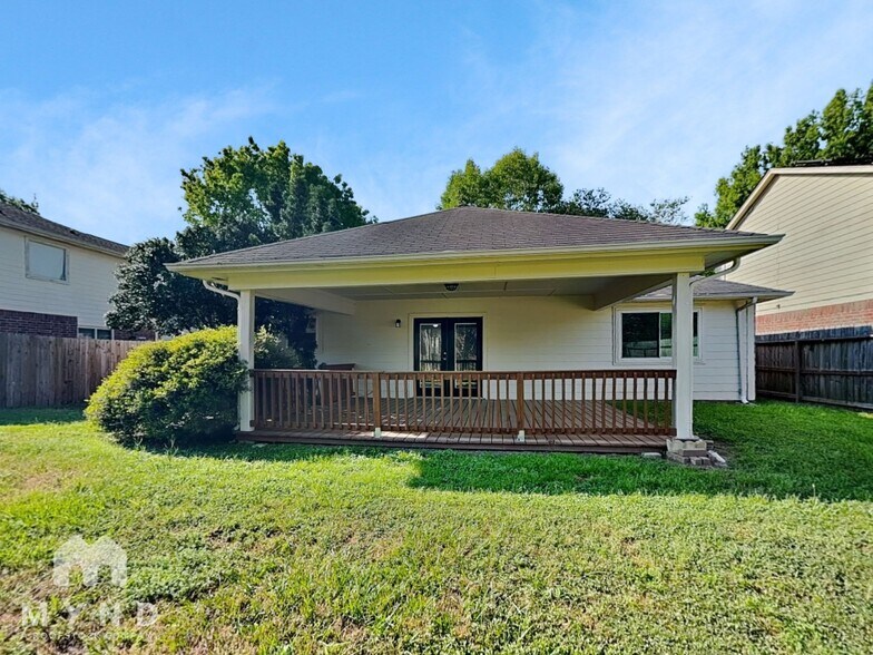 Building Photo - 19806 Azalea Valley Dr