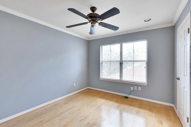 Building Photo - 11603 Ladera Vista Dr