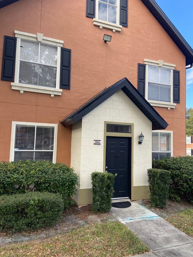 Building Photo - TWO BEDROOM CONDO IN GATED COMMUNITY