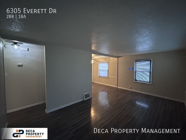 Building Photo - 6305 Everett Dr