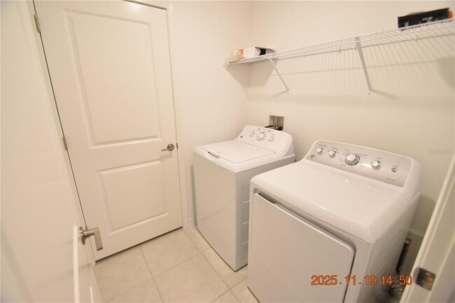 Building Photo - 6252 Shiner St