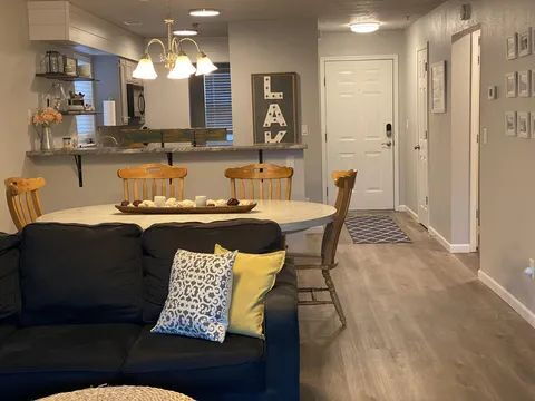 Building Photo - Fully furnished water front condos - BOAT SLIP INCLUDED