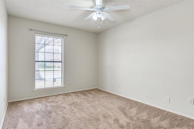Building Photo - 2512 Silverthorne Dr
