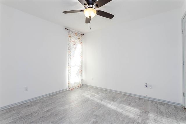 Building Photo - 1809 Spring Creek Pkwy