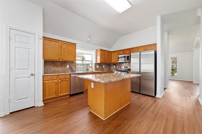 Building Photo - 7919 Quail Meadow Dr