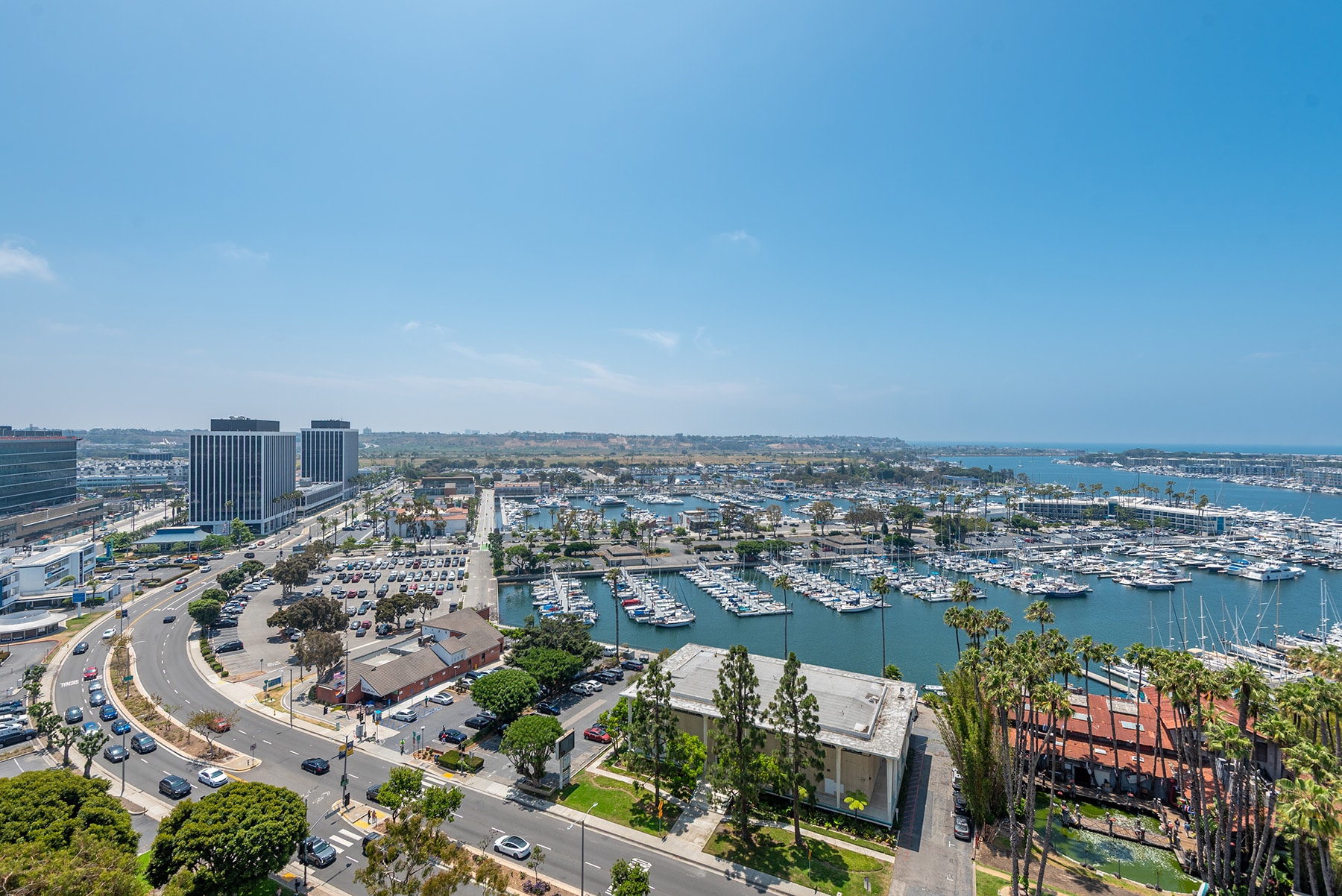Building Photo - 13600 MARINA POINTE Dr