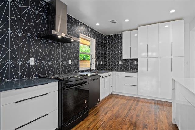 Building Photo - 4911 Linnet Ln