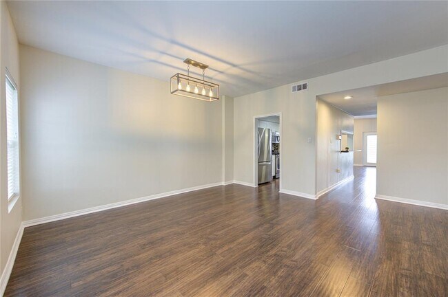 Building Photo - 1289 Blalock Rd