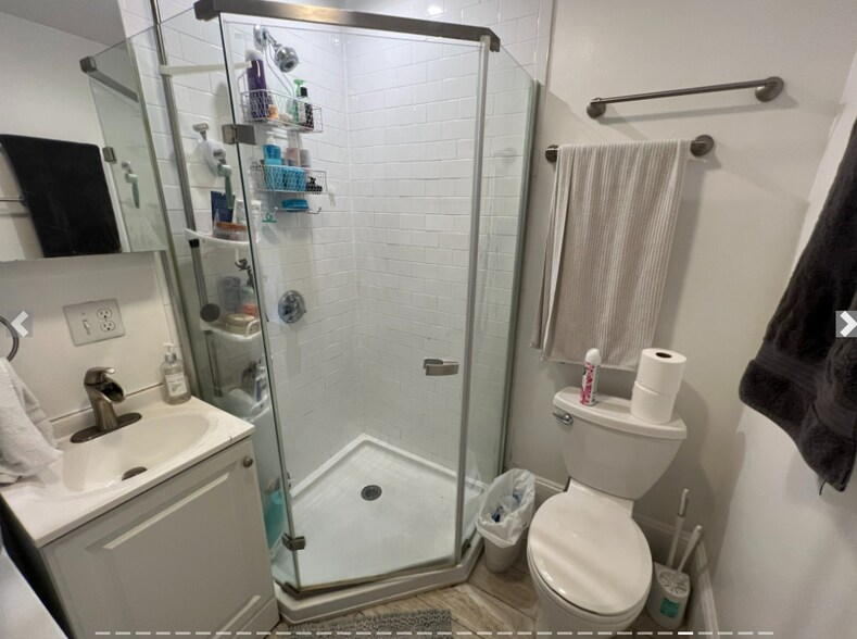 Building Photo - 48 Lowell St