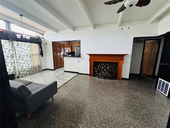 Building Photo - 1709 Warrington Wy