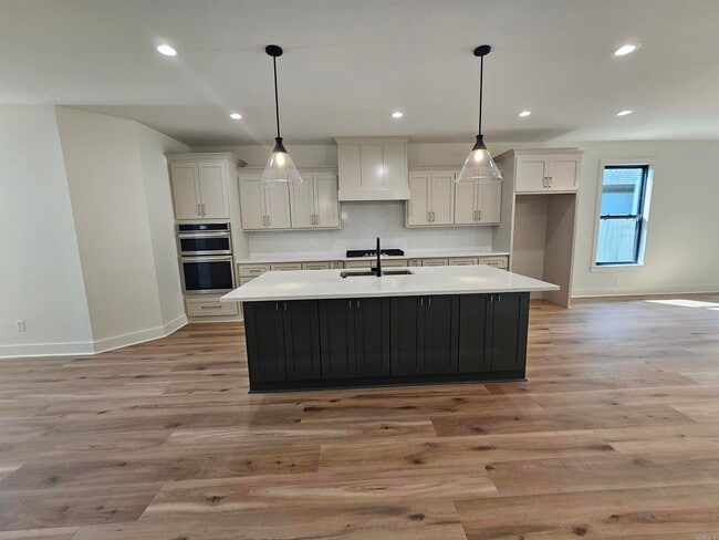 Building Photo - 7233 Havenwood Dr