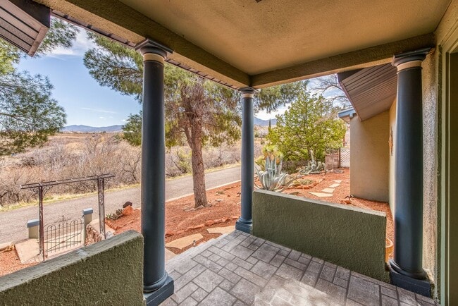 Building Photo - Stunning Turn of the 20th Century Home in ...
