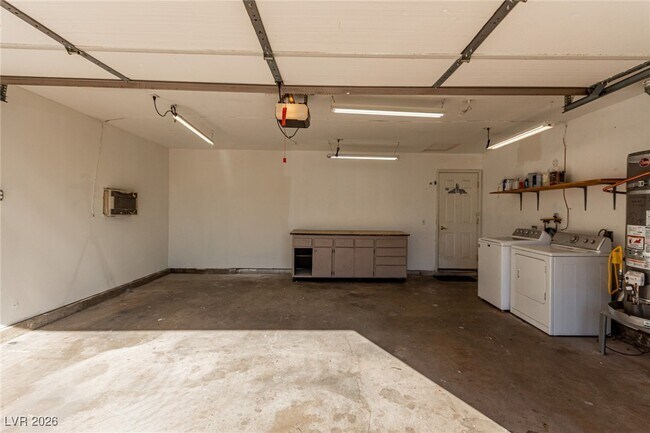 Building Photo - 6358 Meadowlark Ln