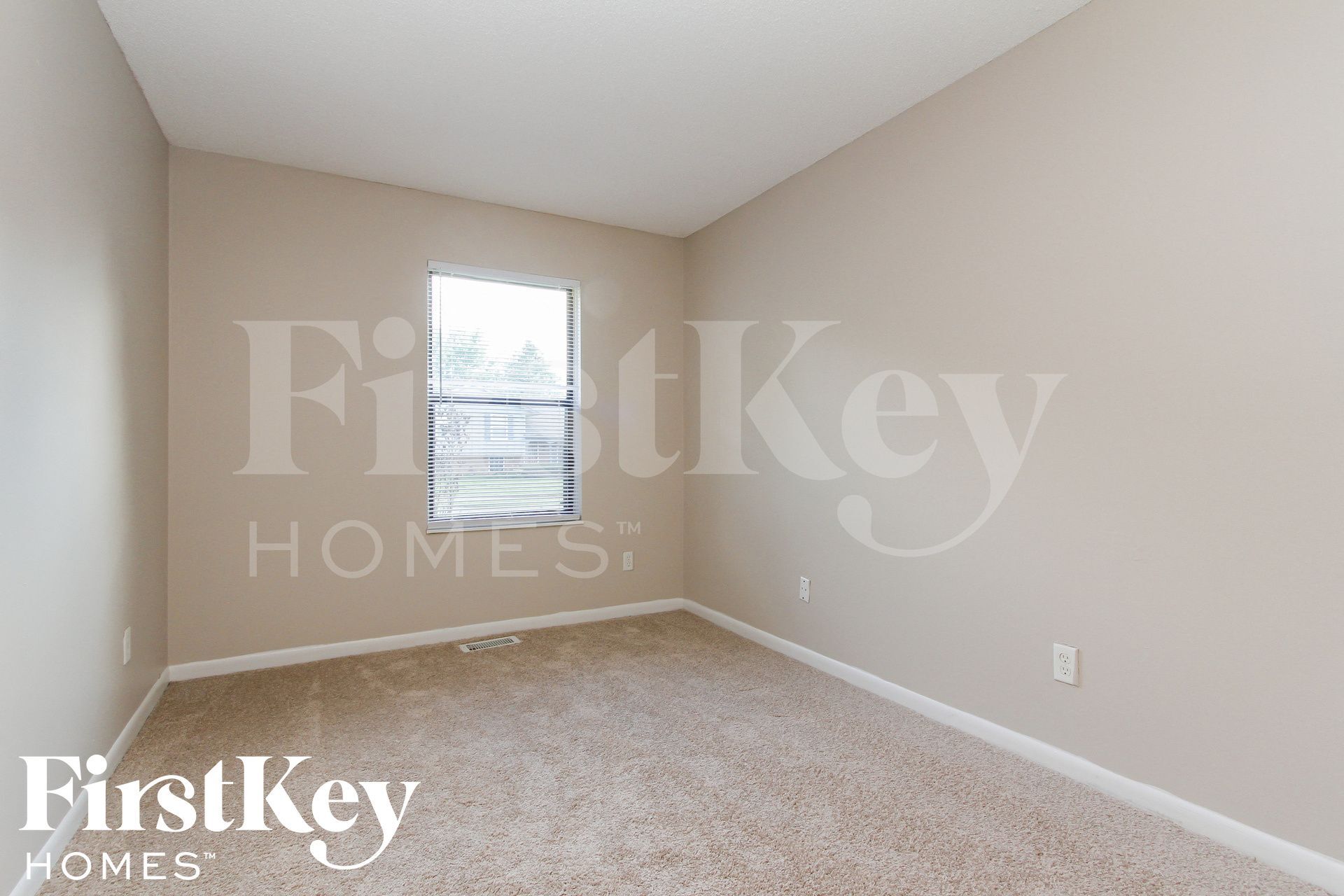 Building Photo - 3602 Ivory Way