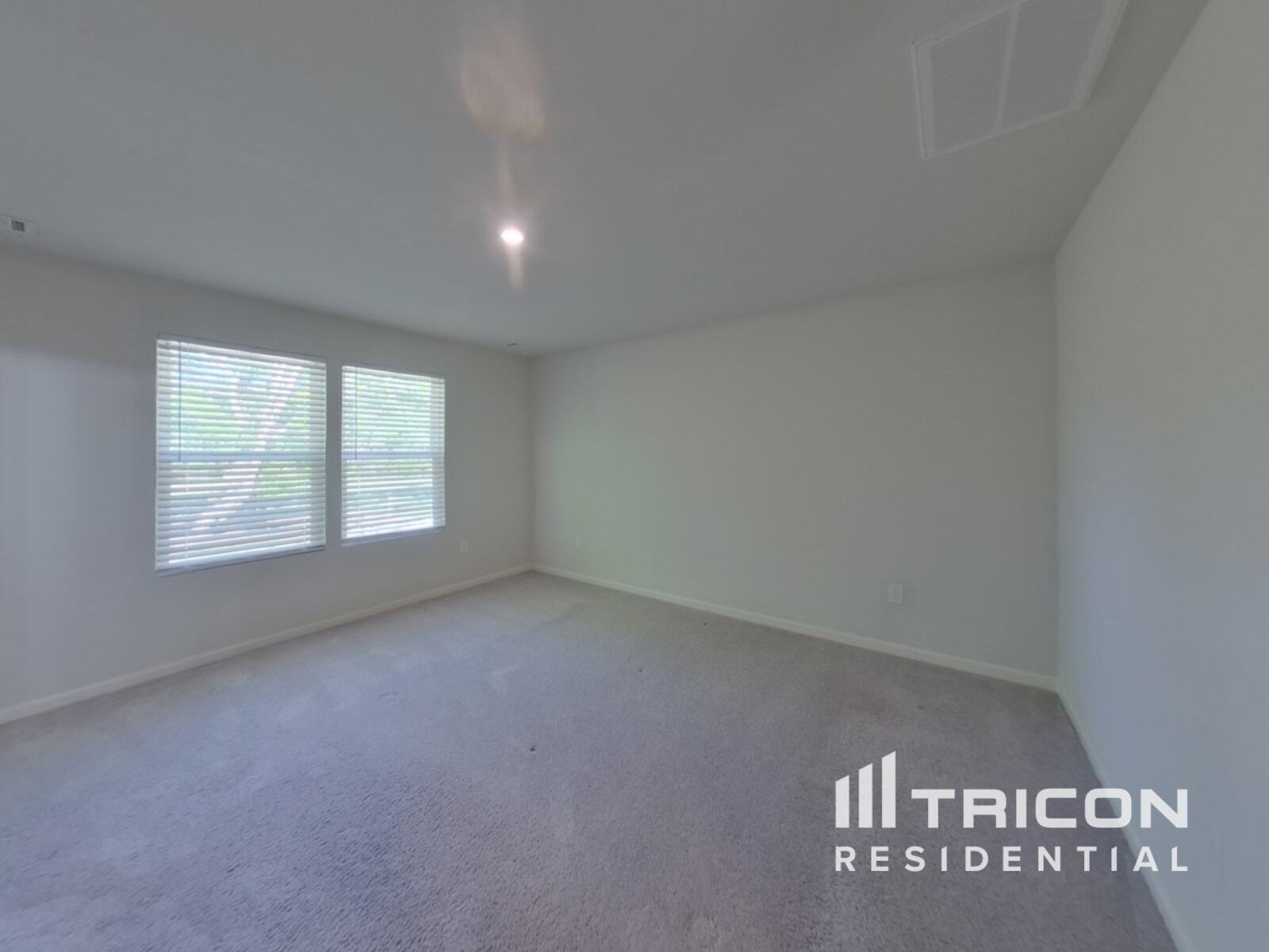 Building Photo - 523 Dayspring Dr