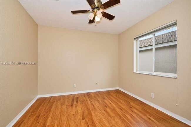 Building Photo - 1530 Canary Island Dr