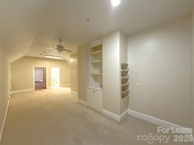 Building Photo - 14009 Thompson Rd