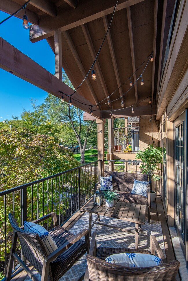 Building Photo - 4727 Jarboe St