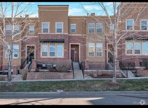 Building Photo - Well Maintained Townhouse in Highlands Ranch