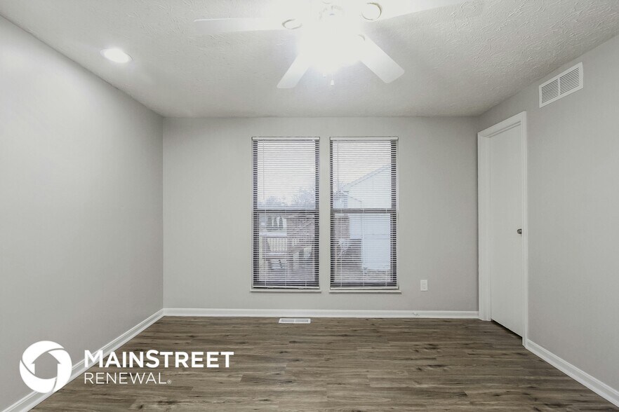 Building Photo - 4212 Clayburn Dr